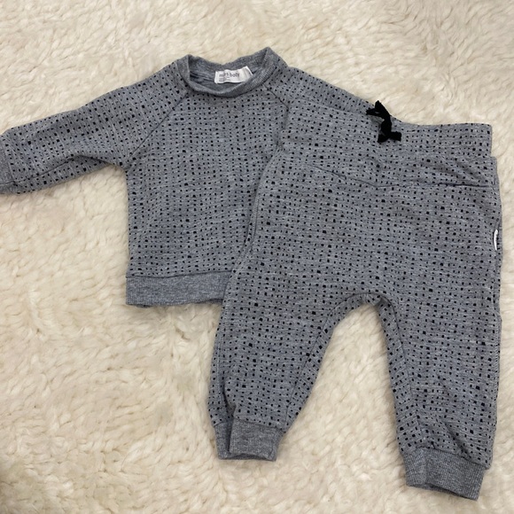Miles Baby-Grey/Black Set - Picture 2 of 10
